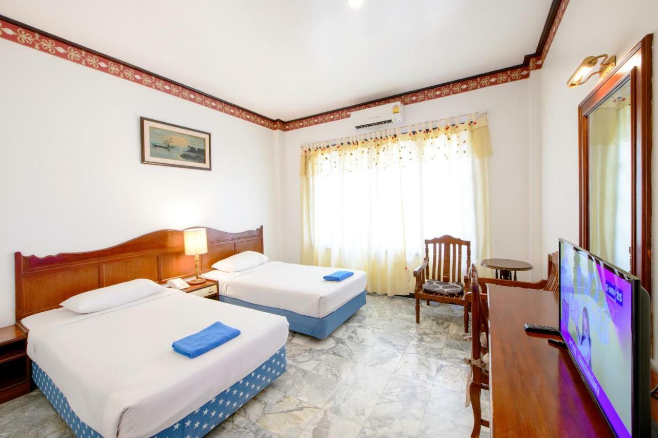 Kosit Hill Hotel Фечабун Екстериор снимка